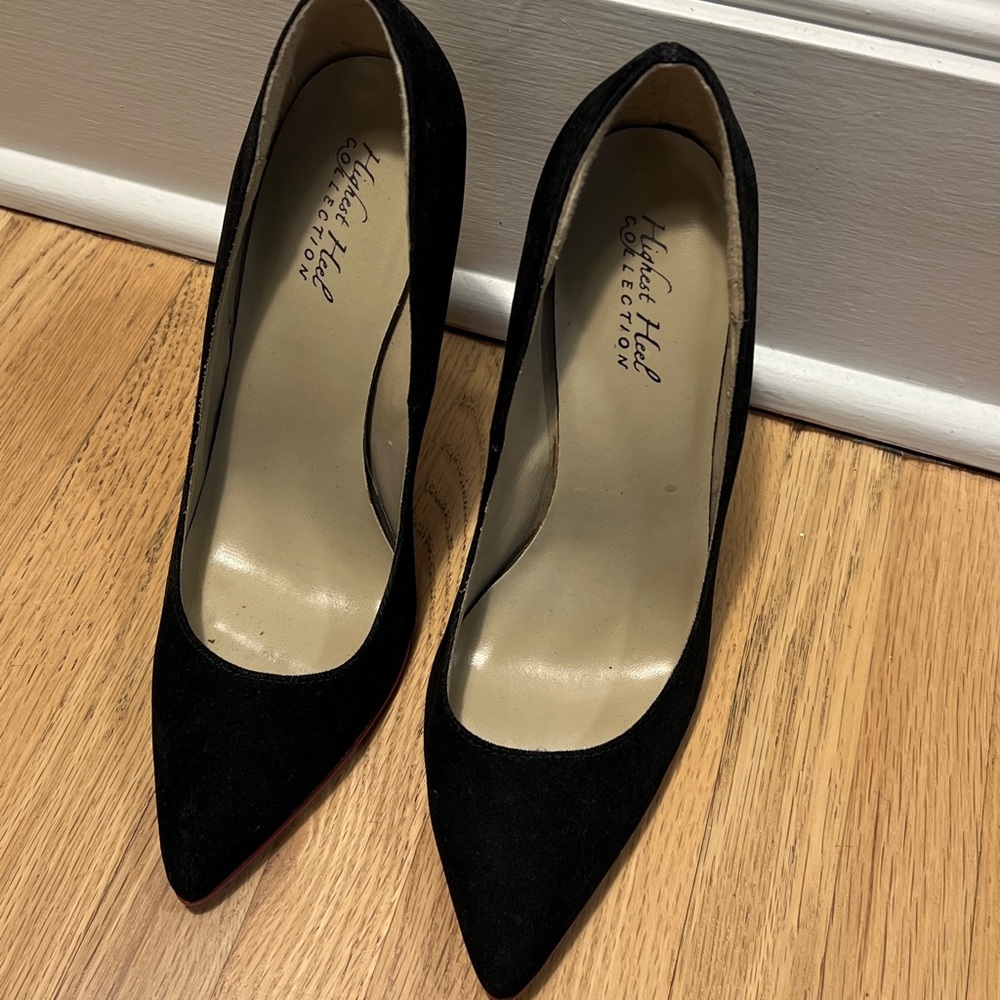 Classic Black High Heel Pumps